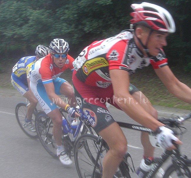 Kim Kirchen on attack during stage 3